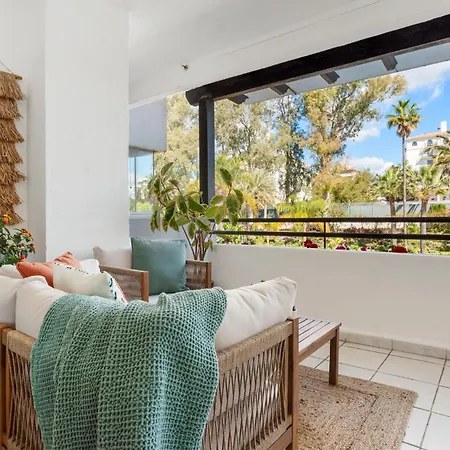 Charming And Spacious In Medina Garden - Puerto Banus Apartmán *