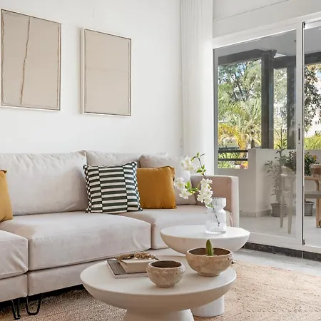 Charming And Spacious In Medina Garden - Puerto Banus *