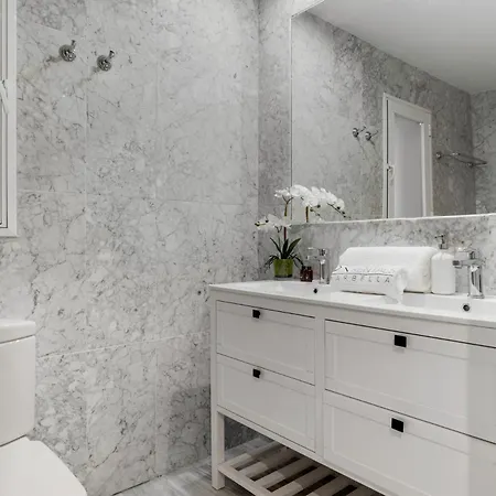 Lejlighed Charming And Spacious In Medina Garden - Puerto Banus