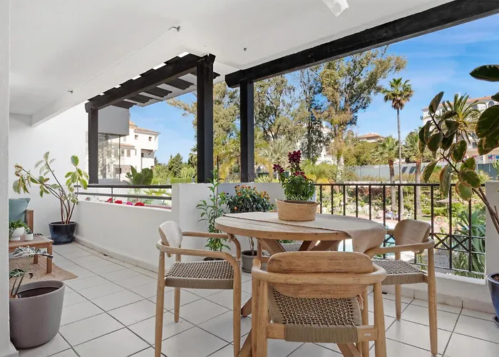 Charming And Spacious In Medina Garden - Puerto Banus Apartman *